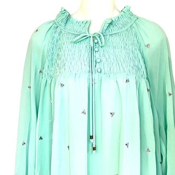 NWOT HAYDEN LA MINT GREEN CHIFFON PEASANT TOP PLUS SIZE 1XL - Picture 3 of 9